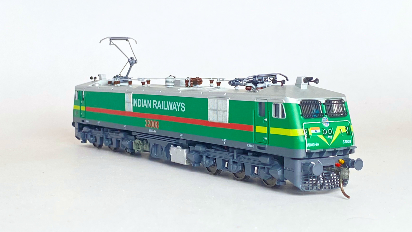 PRE-ORDER: PREMIUM DC/DCC READY WAG9 RTR Model HO Scale (1:87)