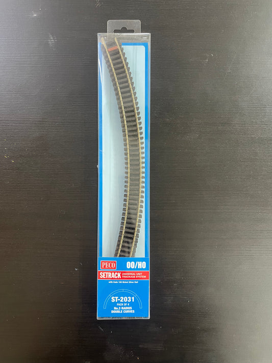 PECO ST-2031 Double Curve, 3rd Radius (Pack of 4)