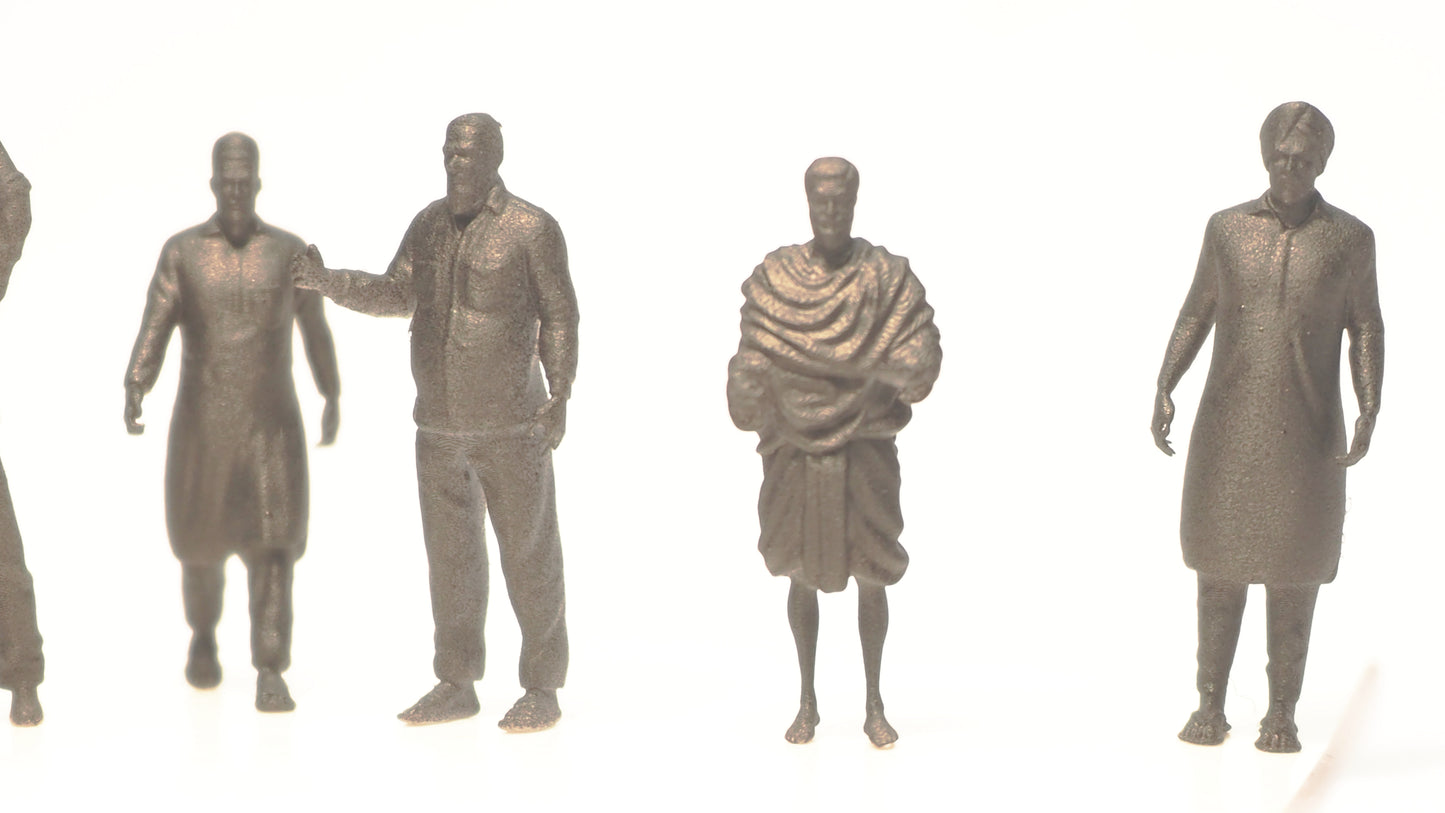 UNPAINTED Figures: Standing Indian Men
