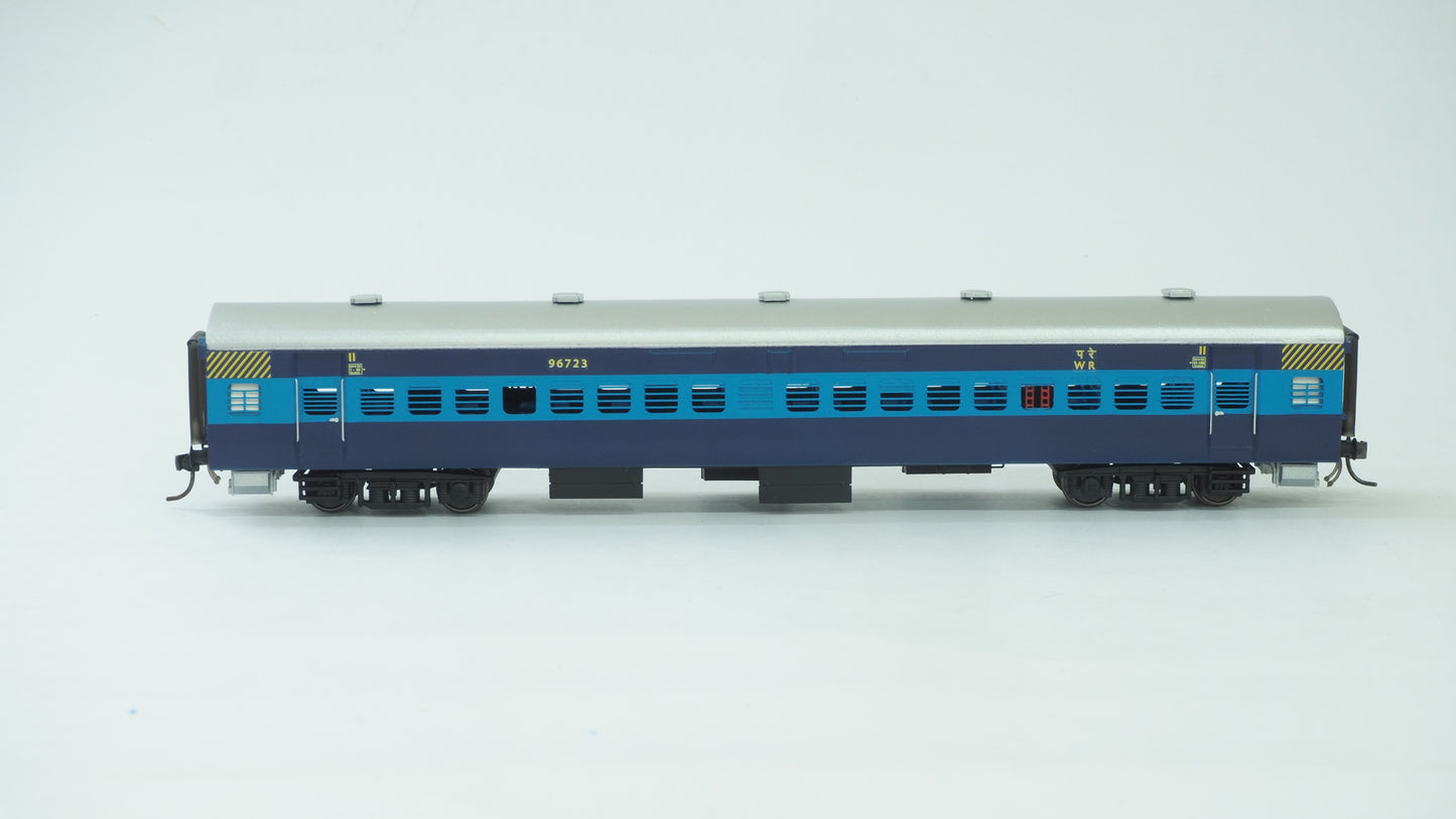 PRE-ORDER: ICF Sleeper HO Scale - Blue Livery (1990s-Current), Premium, Pack of 3
